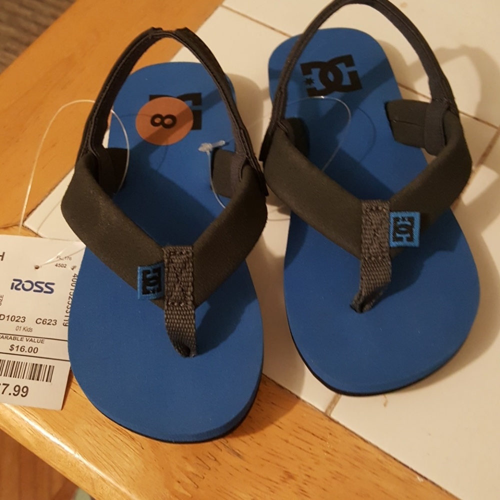 Kids sandals